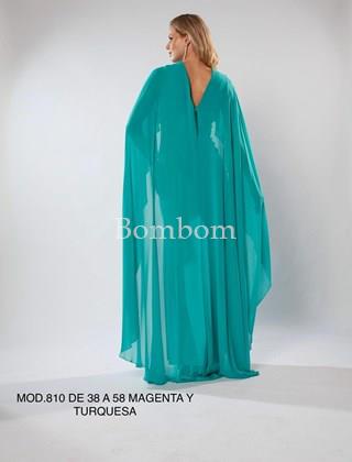 Vestido de madrina con capa , magenta o verde - Imagen 2
