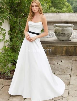 #Vestido mikado liso blanco novia , cintos diferentes - Imagen 1